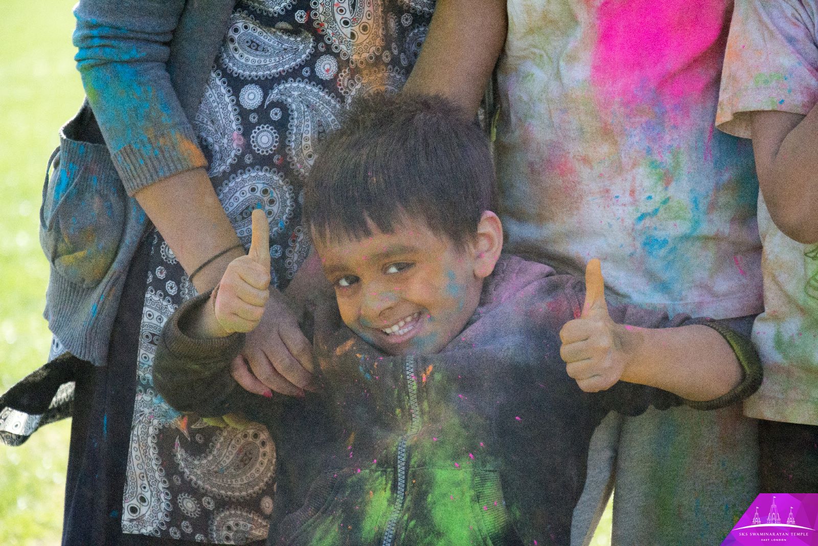 ©1987-2017 SKS Swaminarayan Temple East London
